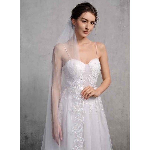 One-tier Lace Applique Edge Cathedral Bridal Veils With Applique
