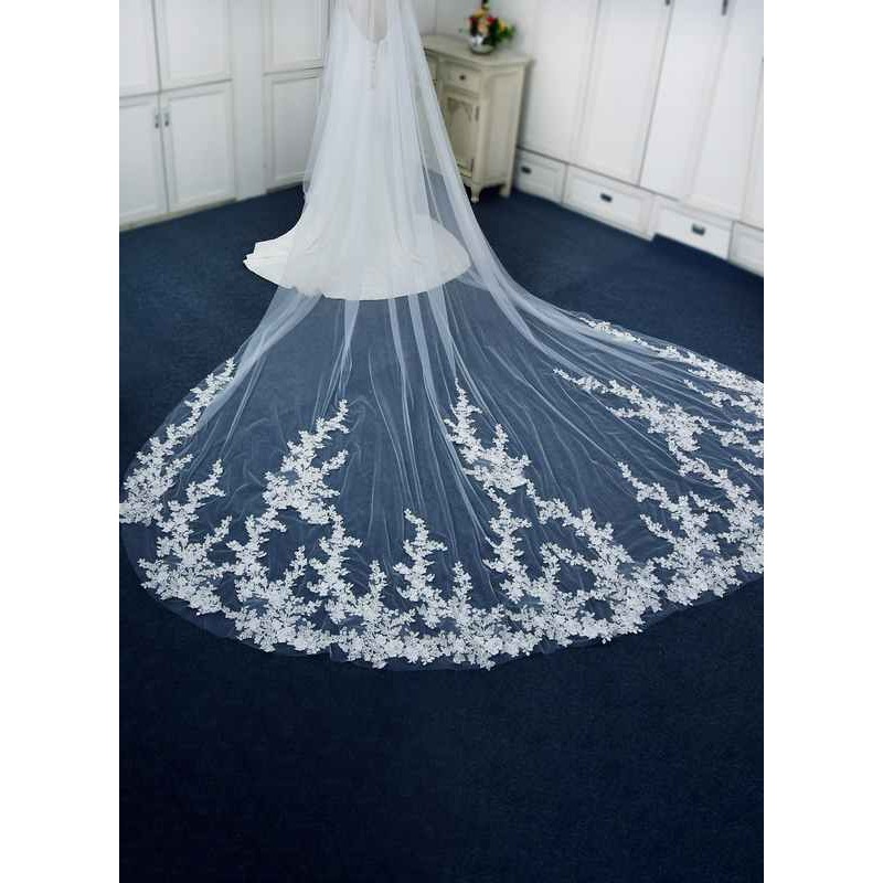 Two-tier Lace Applique Edge Chapel Bridal Veils/Cathedral Bridal Veils With Applique