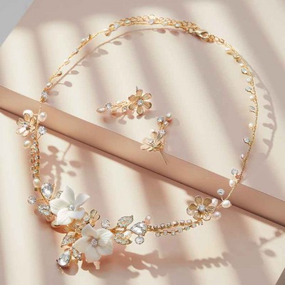 Ladies' Elegant Alloy Pearl/Rhinestone Jewelry Sets For Bride/For Bridesmaid