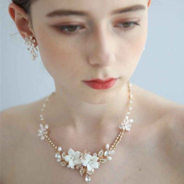 Ladies' Elegant Alloy Pearl/Rhinestone Jewelry Sets For Bride/For Bridesmaid
